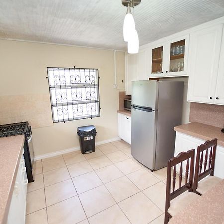 ברידג'טאון Spacious 3-Bedroom Home - Regency Park מראה חיצוני תמונה