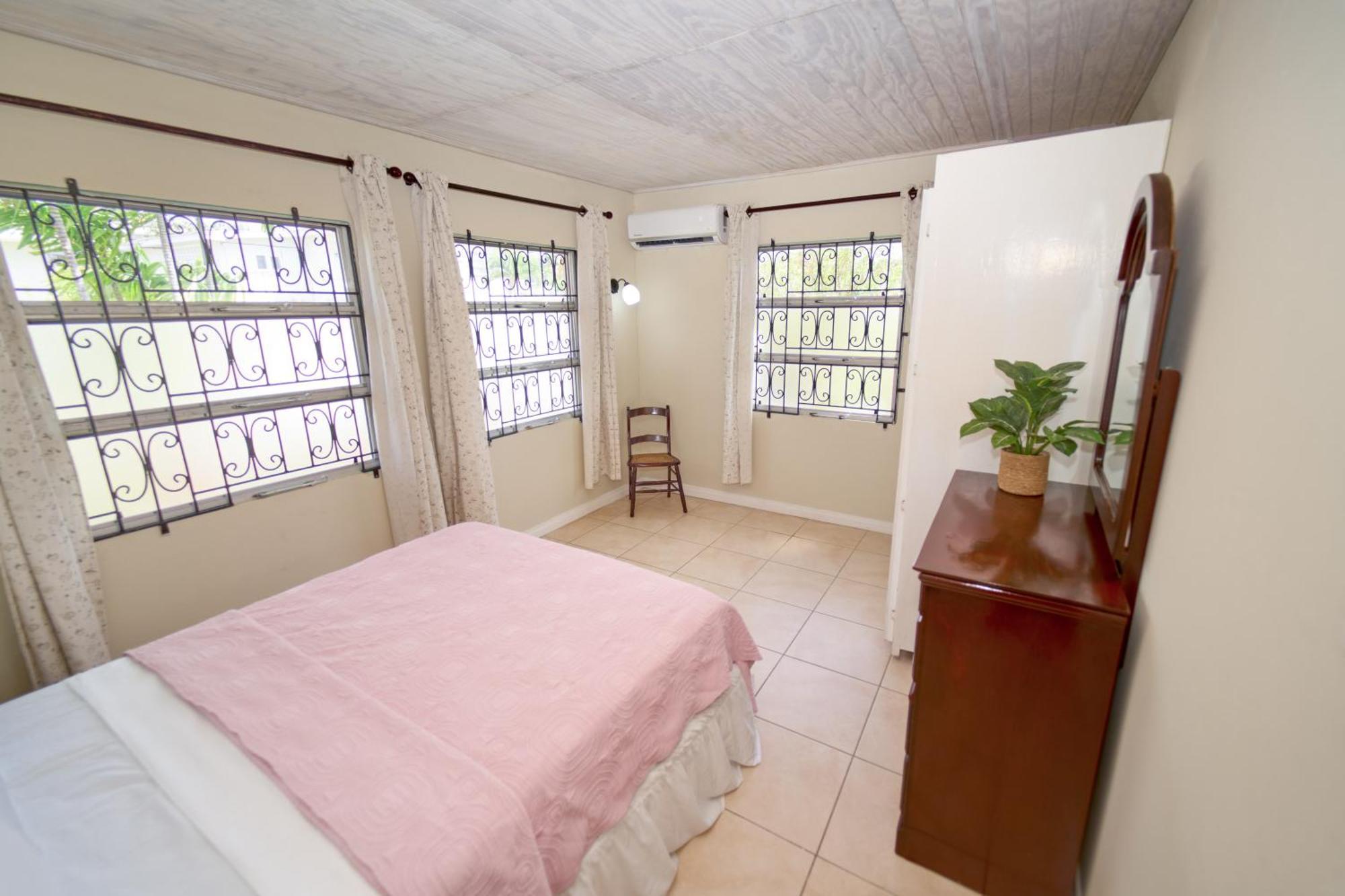 ברידג'טאון Spacious 3-Bedroom Home - Regency Park מראה חיצוני תמונה