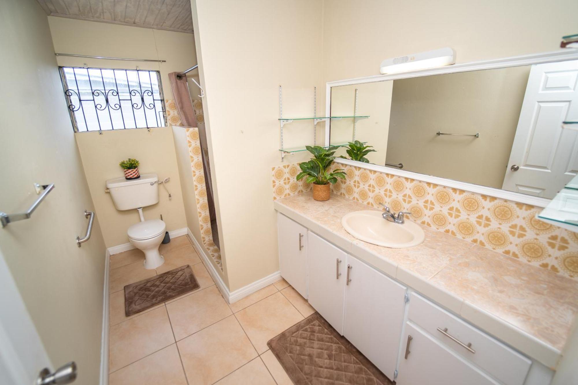 ברידג'טאון Spacious 3-Bedroom Home - Regency Park מראה חיצוני תמונה